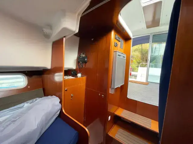 Beneteau Antares 760