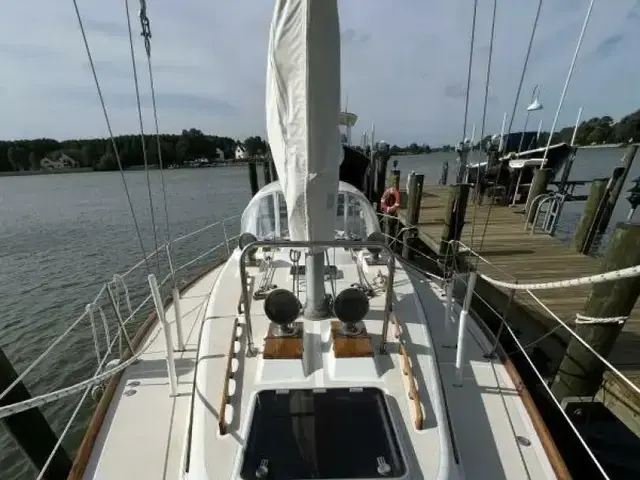 Tartan 37