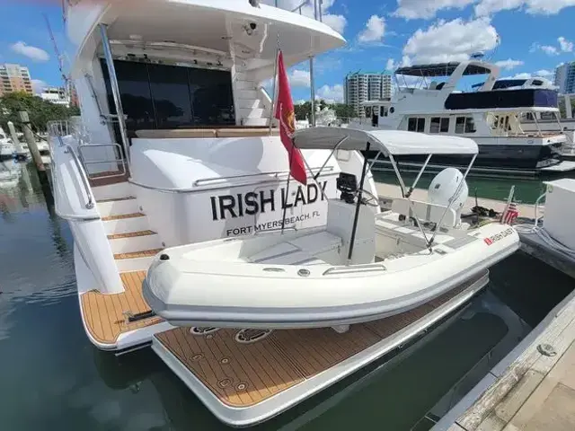 Hatteras 60 Motor Yacht