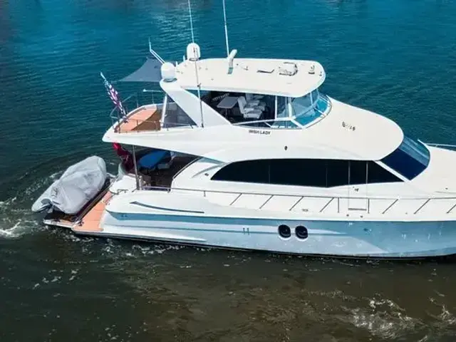 Hatteras 60 Motor Yacht