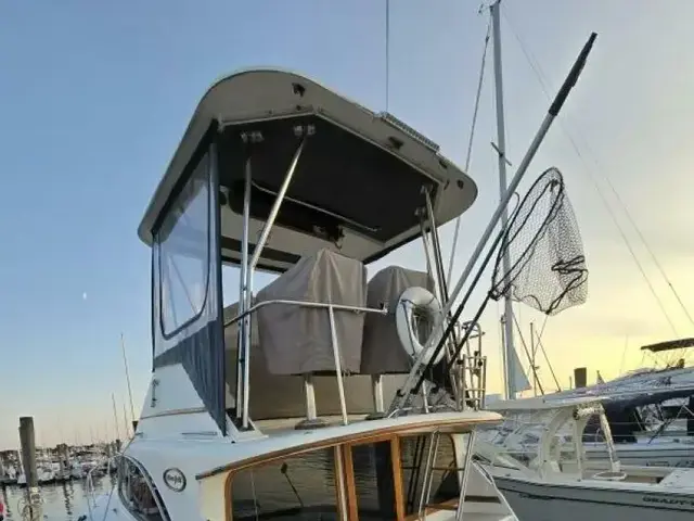 Ocean Yachts 32 Ss