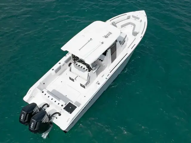 Fountain Powerboats 32 NX