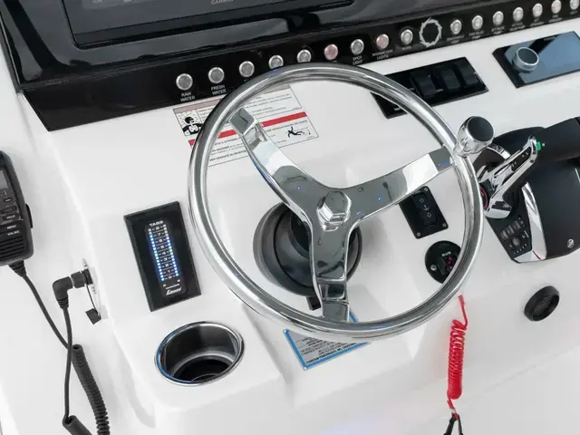 Fountain Powerboats 32 NX