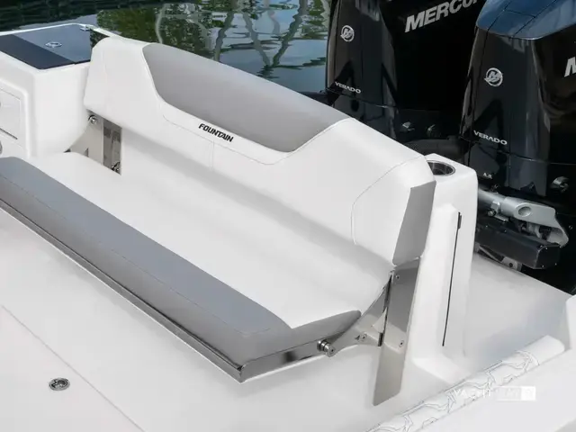 Fountain Powerboats 32 NX