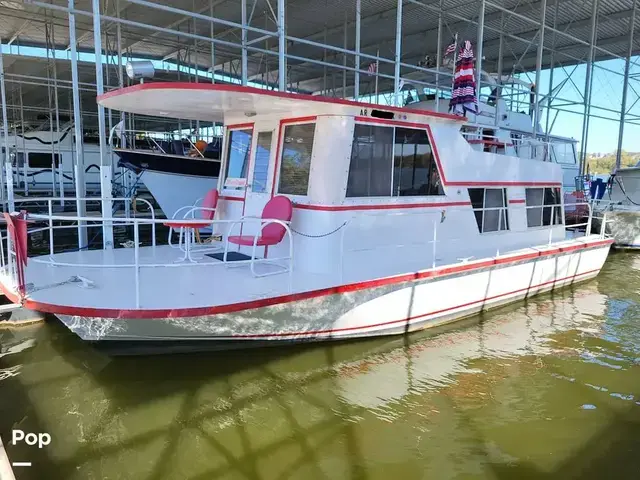 Marinette 34 River Cruiser