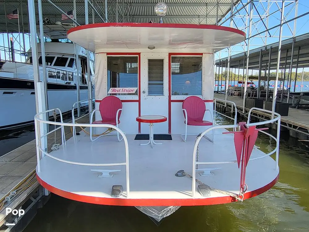 1968 Marinette 34 river cruiser