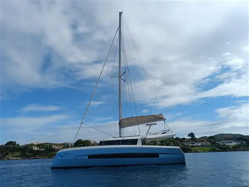 2019 Dufour 48 catamarans