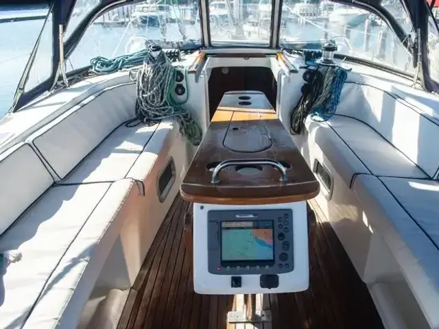 Beneteau Oceanis Clipper 523