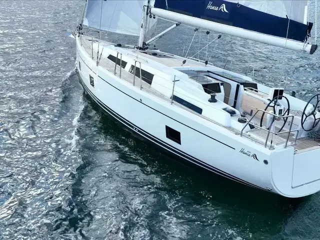 Hanse 418