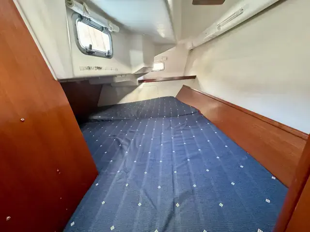 Beneteau Oceanis Clipper 323