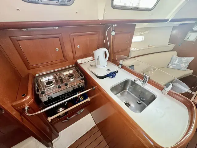 Beneteau Oceanis Clipper 323