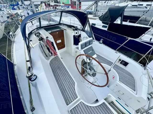 Beneteau Oceanis Clipper 323