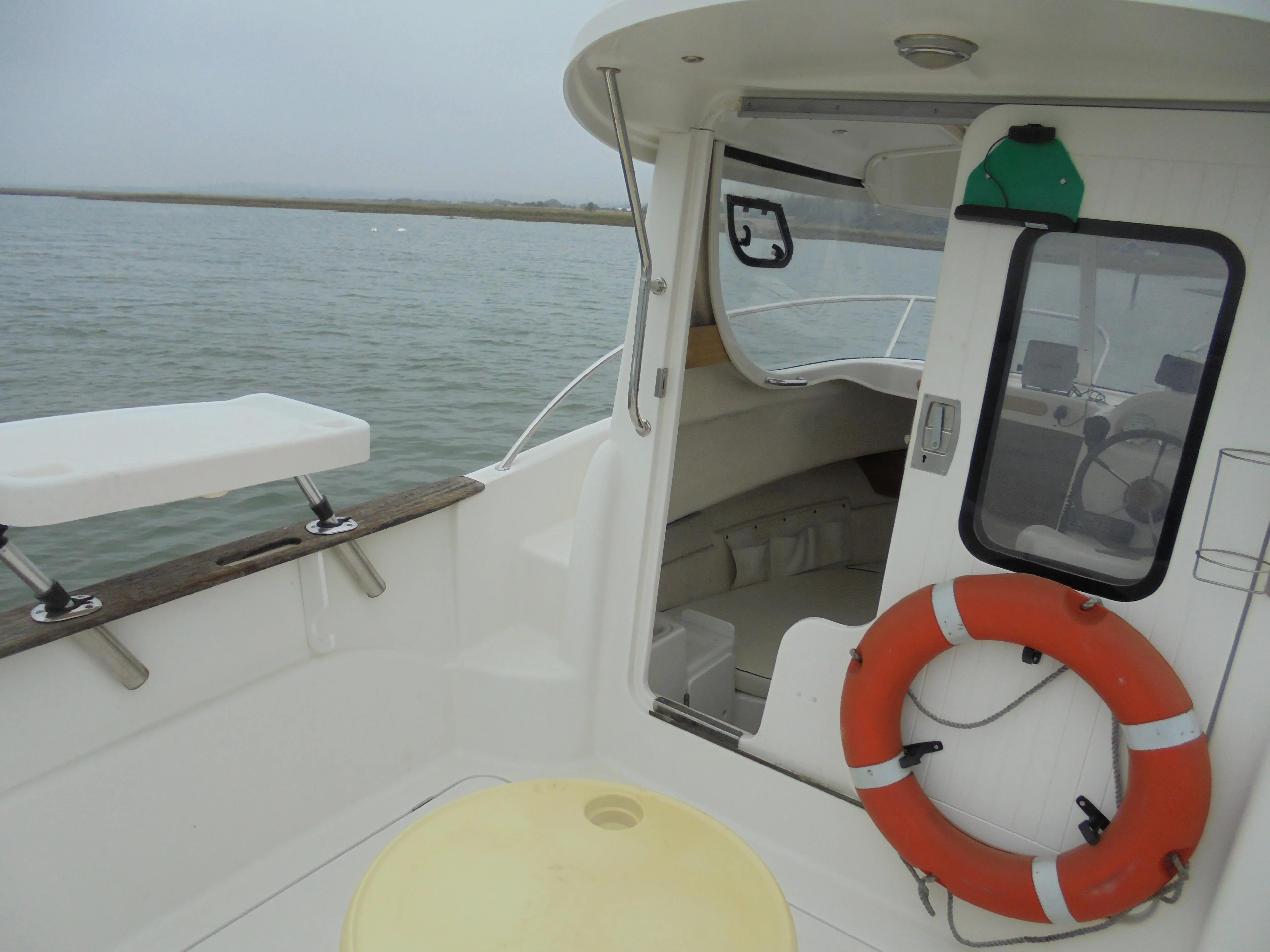 2009 Quicksilver 640 pilothouse