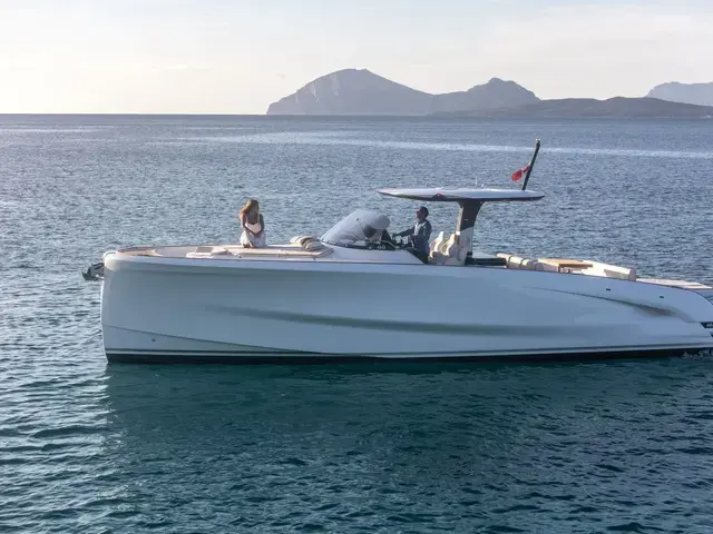 Solaris Power 44 OPEN