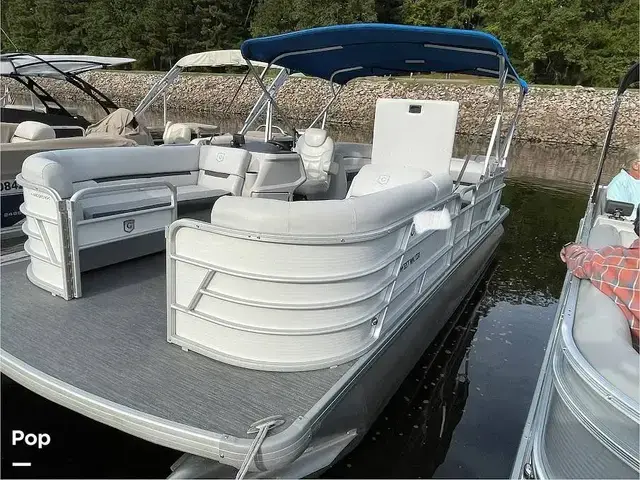 Godfrey Pontoon Sweetwater 2286SB