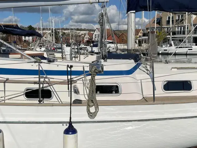 Hallberg Rassy 41