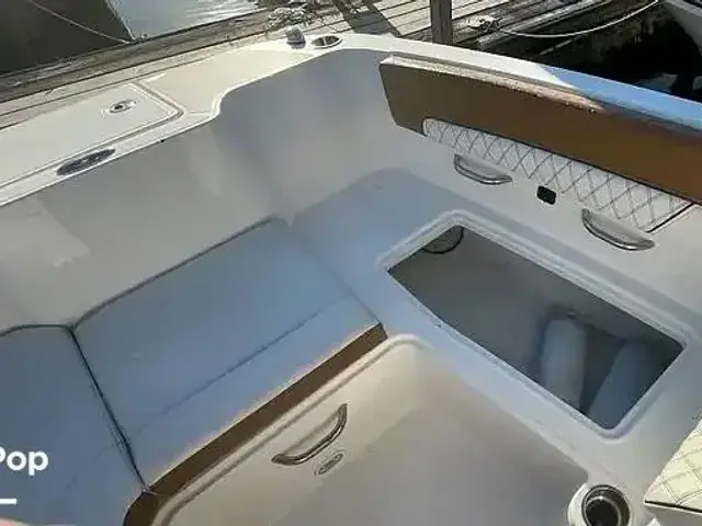 Bayliner DX2200