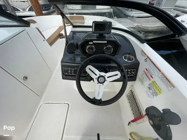 Bayliner VR6 OB