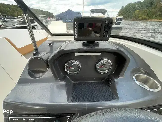 Bayliner VR6 OB