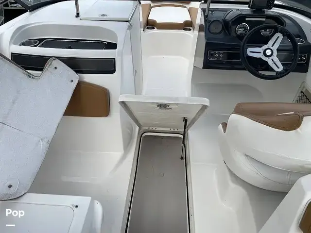 Bayliner VR6 OB