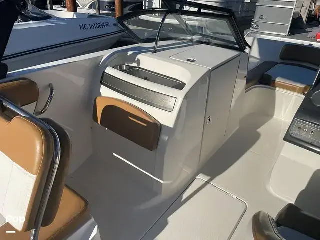 Bayliner VR6 OB