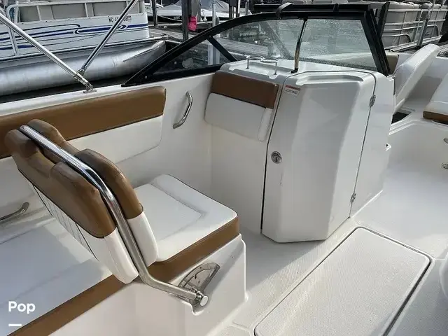 Bayliner DX2200