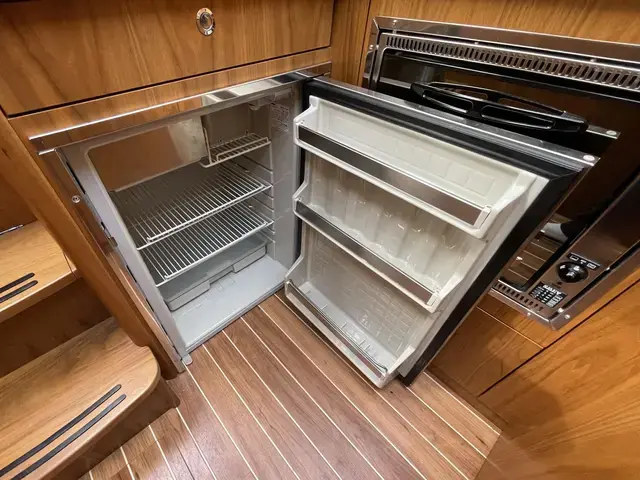 Haines 360 Aft cabin