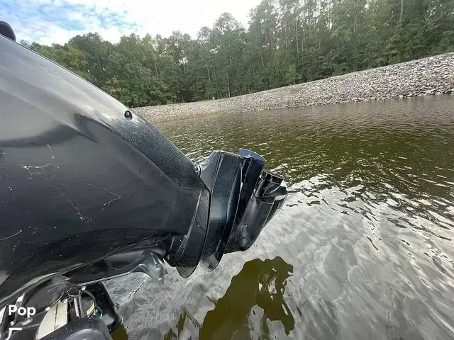 Bayliner VR6 OB