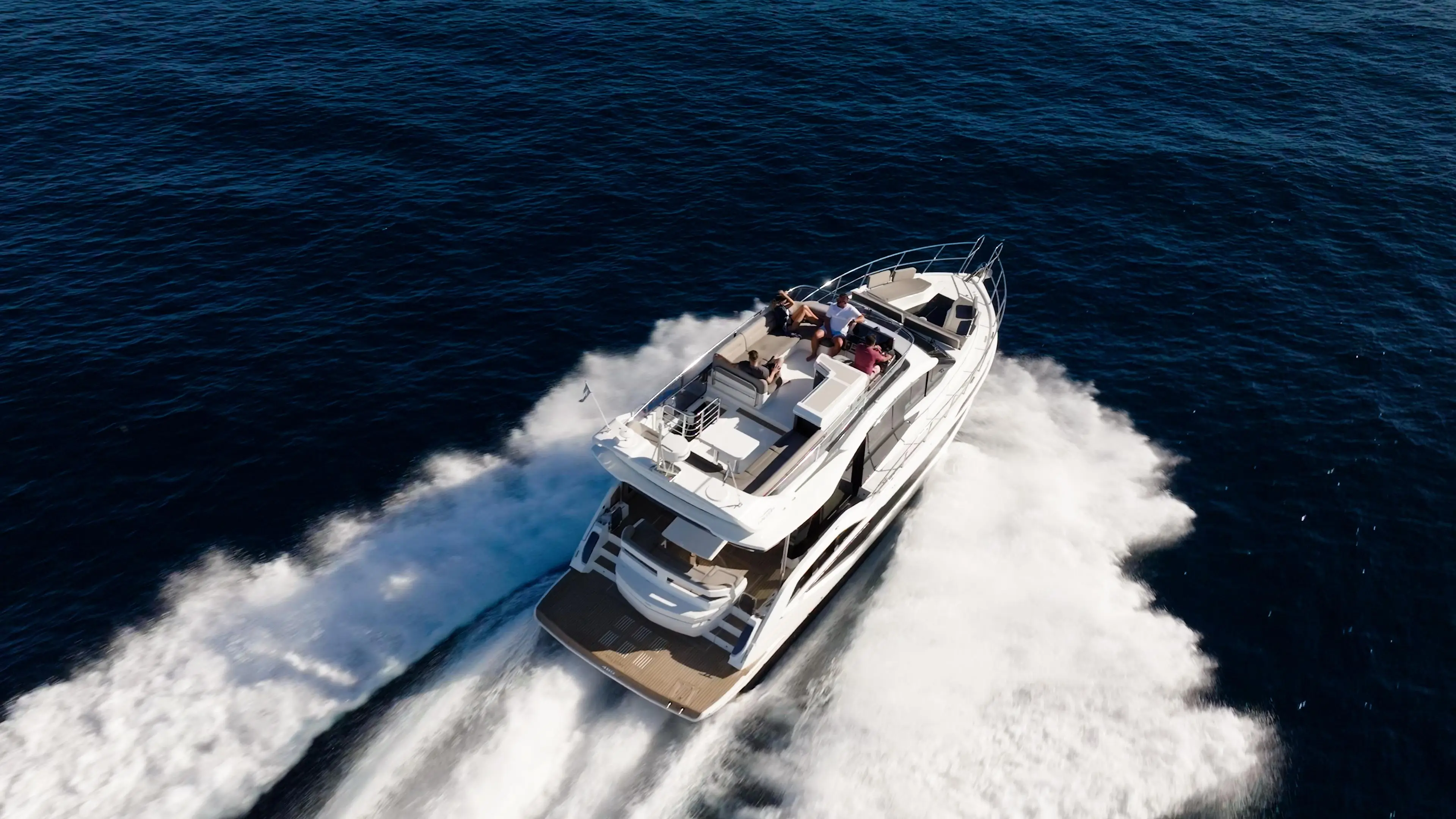 2025 Galeon 480 fly