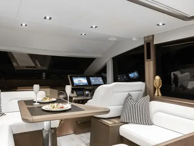 Galeon 480 Fly