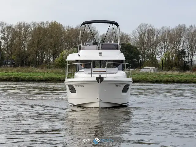 Beneteau Swift Trawler 30