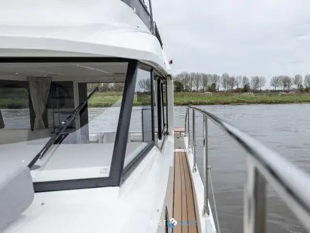 Beneteau Swift Trawler 30