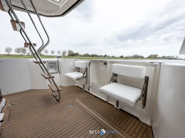 Beneteau Swift Trawler 30