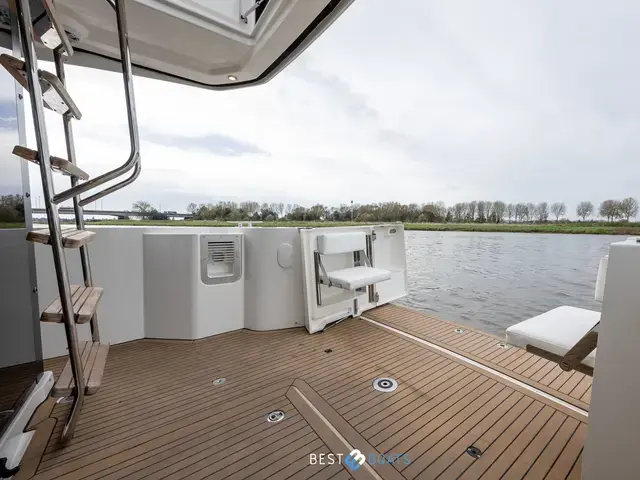 Beneteau Swift Trawler 30