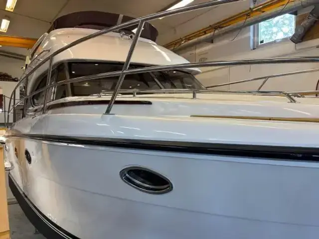 Nord West Yachts 370 Flybridge