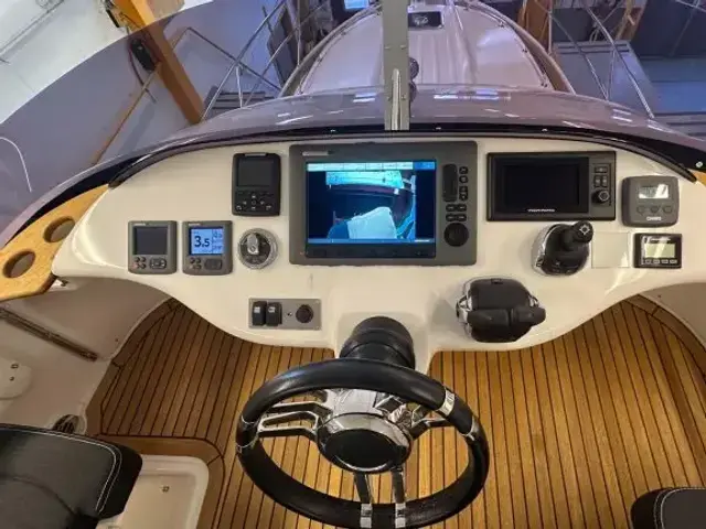 Nord West Yachts 370 Flybridge