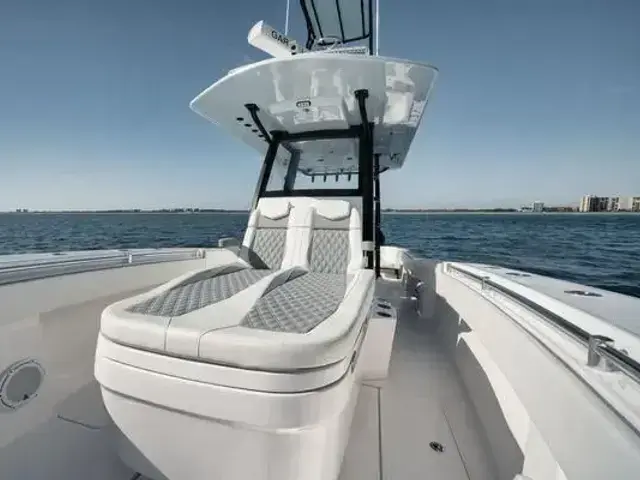 Invincible Boats 36 Open Fisherman