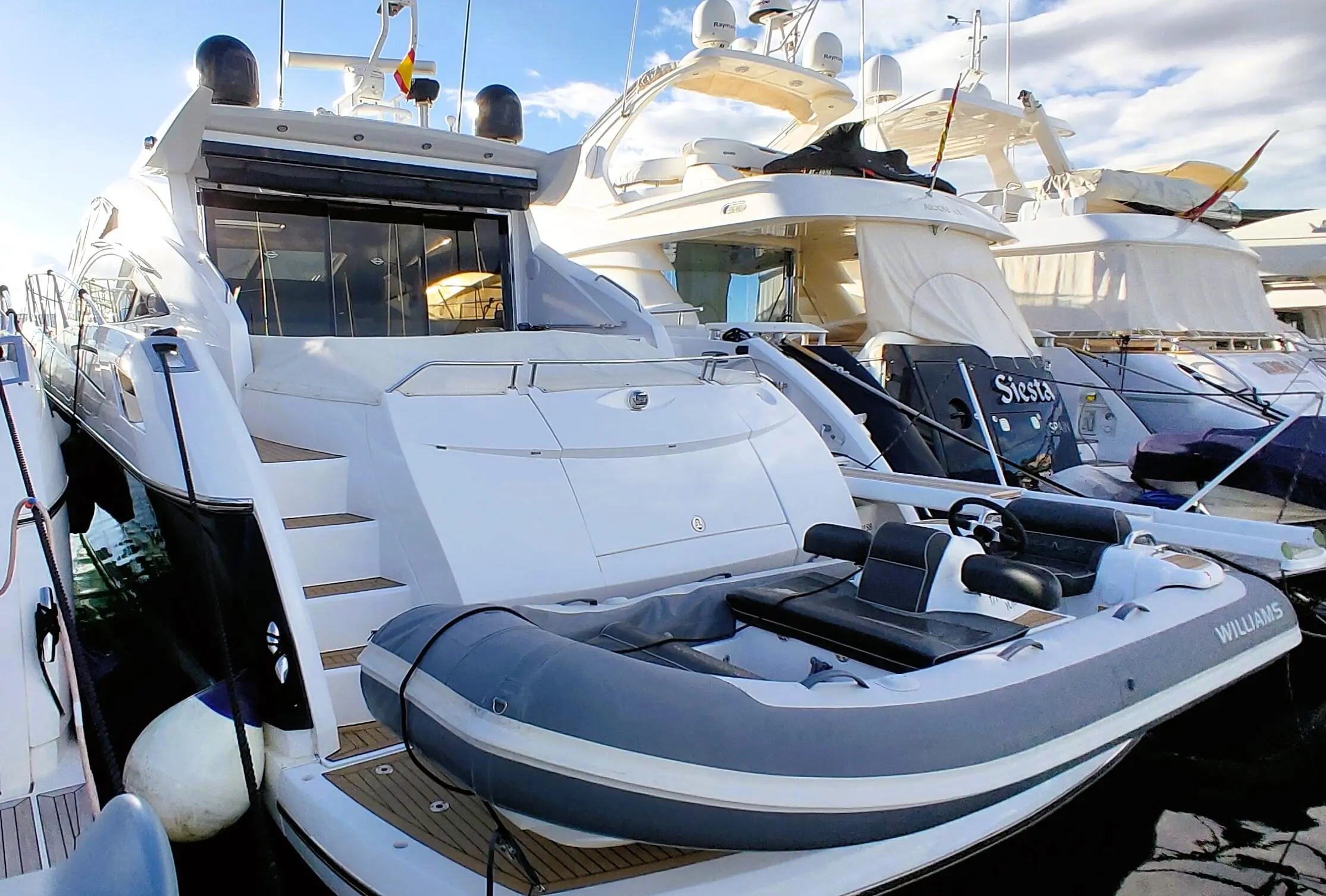 2007 Sunseeker predator 62