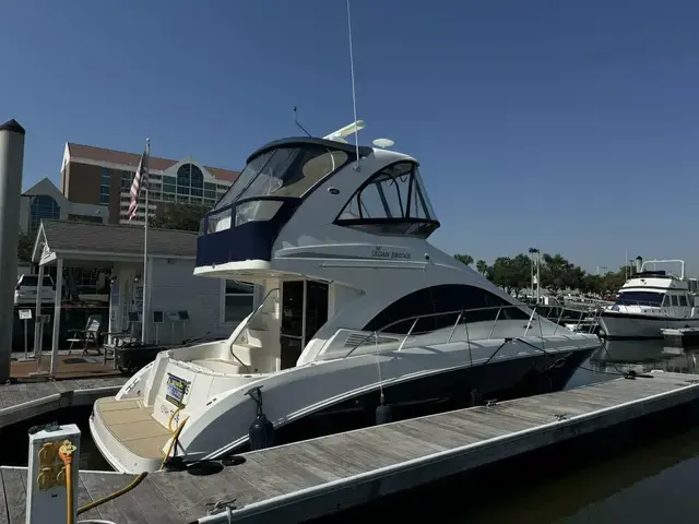 Sea Ray 36 Sedan Bridge