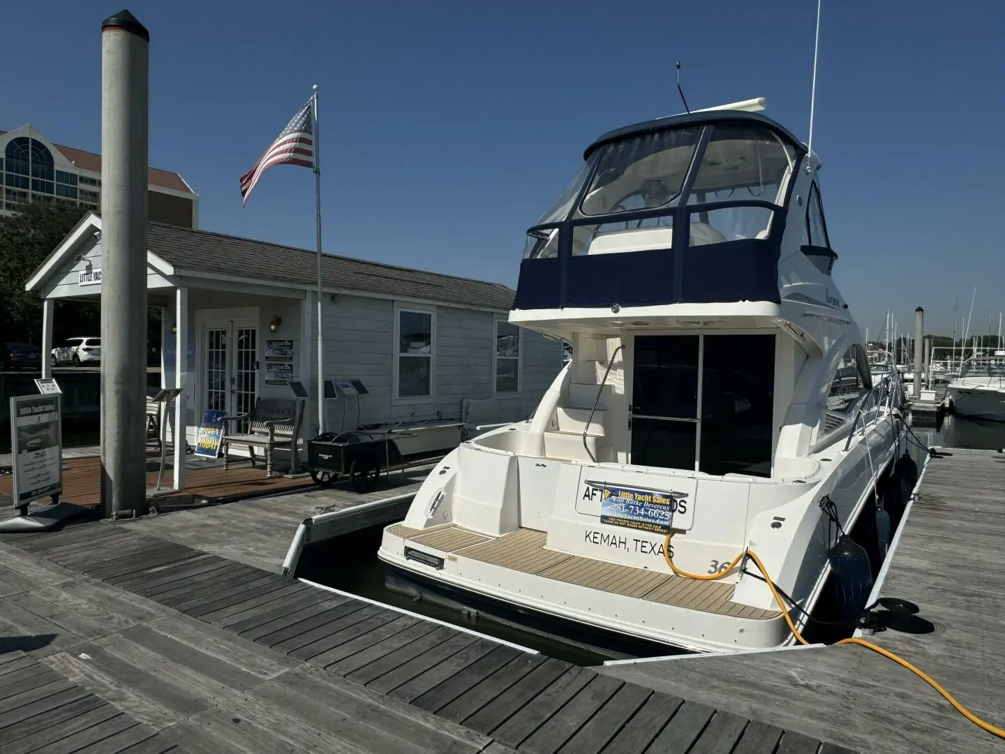 2007 Sea Ray 36 sedan bridge