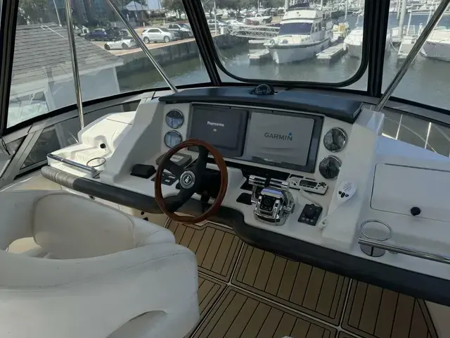 Sea Ray 36 Sedan Bridge