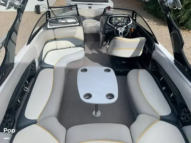 Malibu Wakesetter 23 Lsv