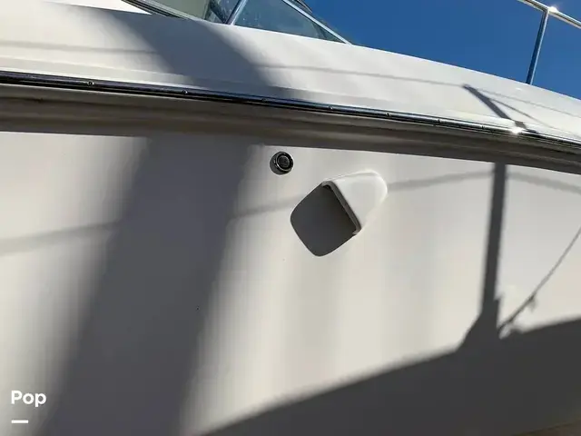 Sea Ray 330 Sundancer