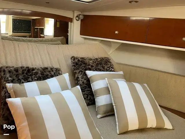 Sea Ray 330 Sundancer