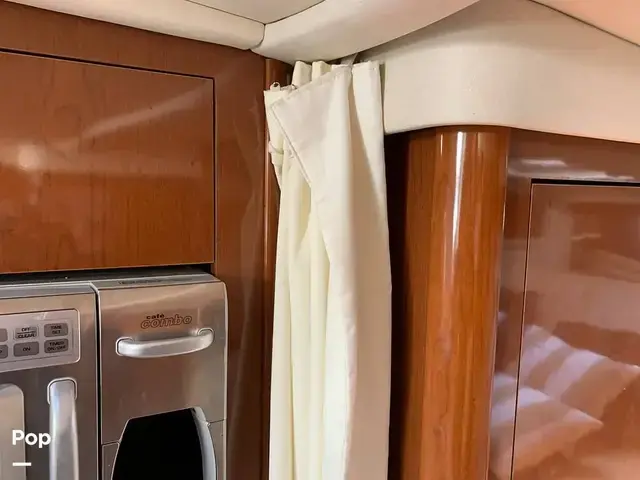 Sea Ray 330 Sundancer