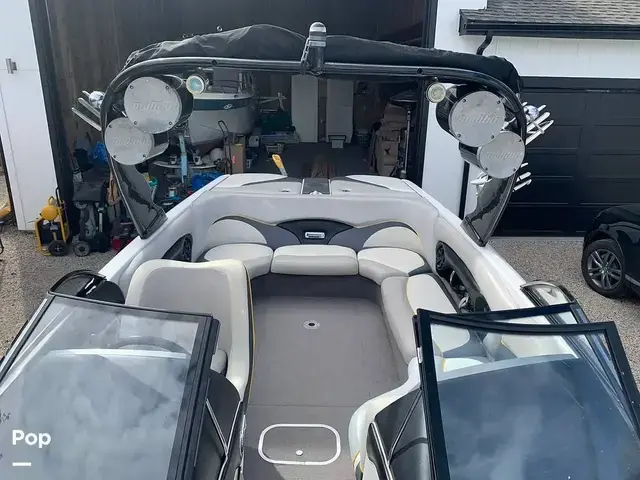 Malibu Wakesetter 23 Lsv