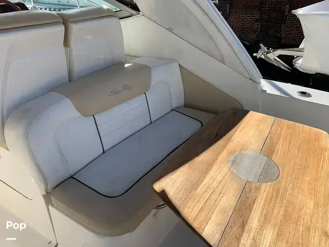 Sea Ray 330 Sundancer