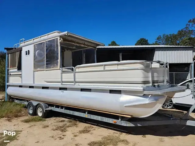 Sun Tracker Party hut 30 for sale in United States of America for $30,600