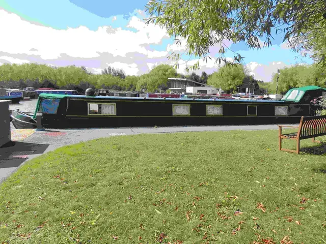 Colecraft Narrowboat