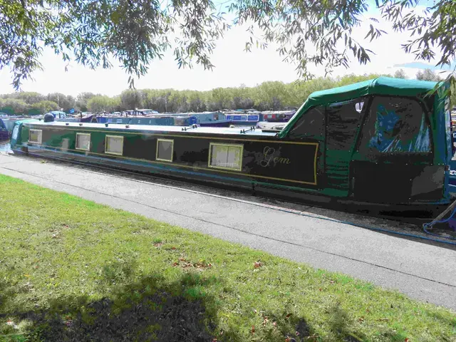 Colecraft Narrowboat